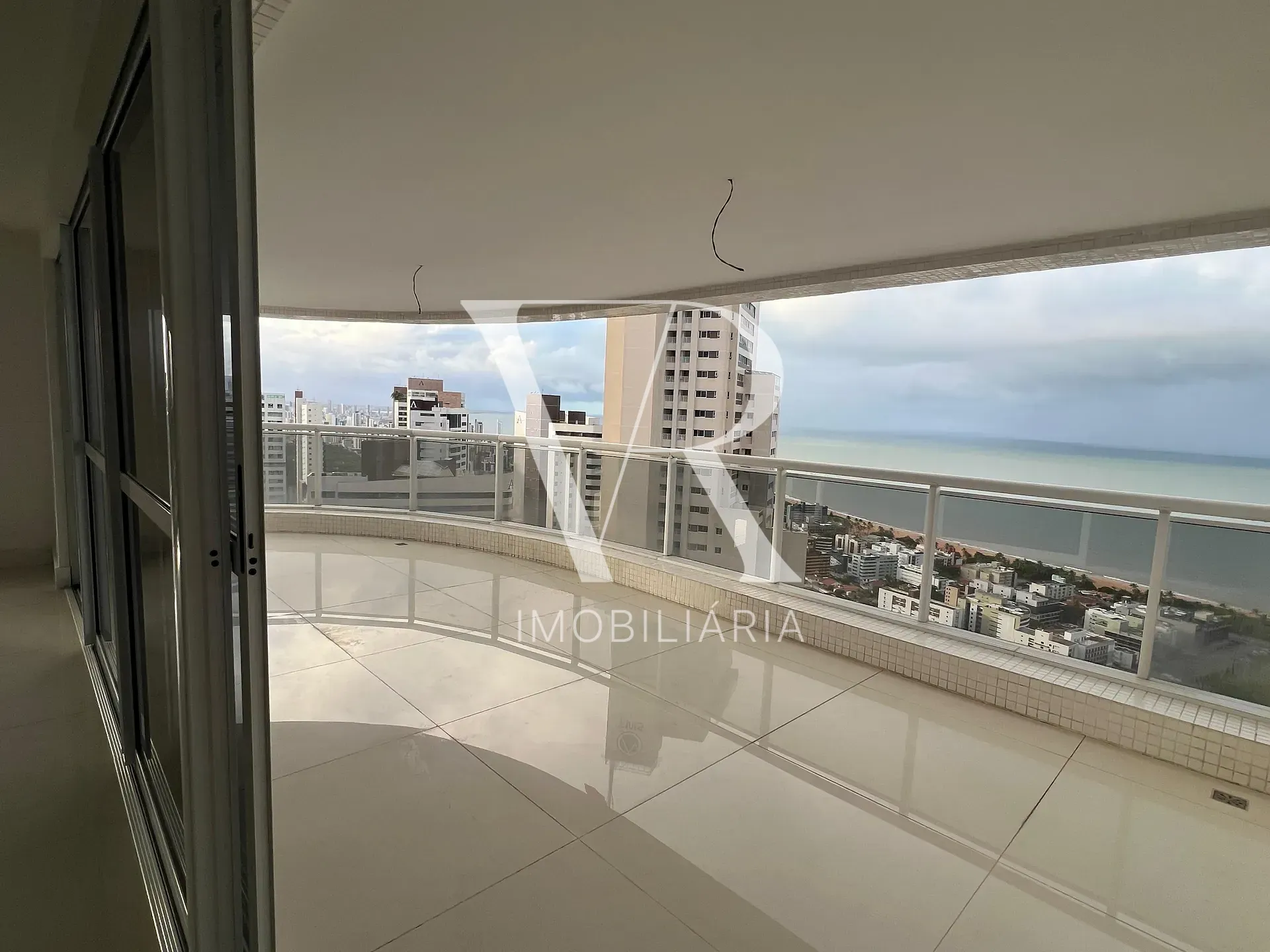 Apartamento, 4 quartos, 335 m² - Foto 1
