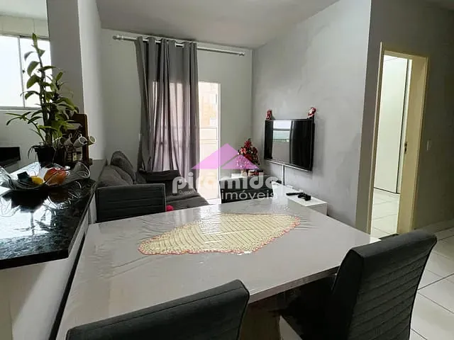 Apartamento 2 quartos e 2 banheiros, à venda, no bairro Jardim Califórnia em Jacareí