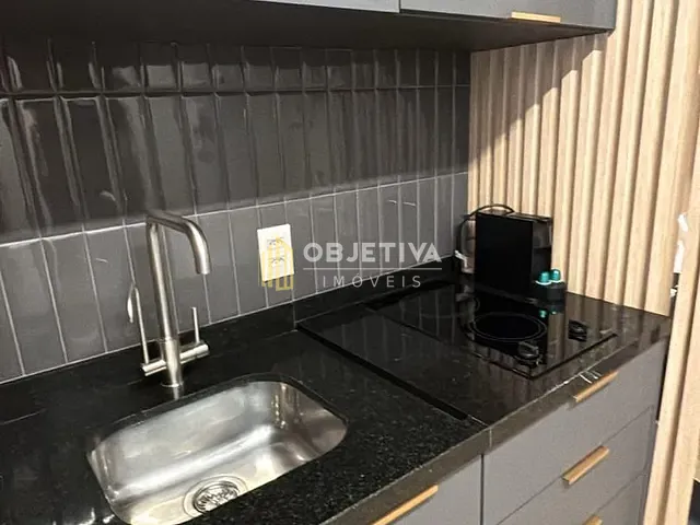 Apartamento 1 quarto e 1 banheiro, para alugar, no bairro Mont Serrat em Porto Alegre