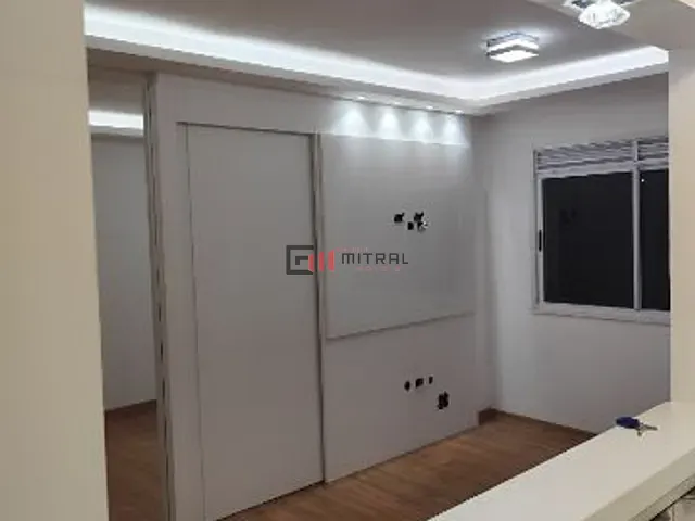 Apartamento com 61m² 2 quartos e 1 banheiro, à venda, no bairro Centro em Cambé