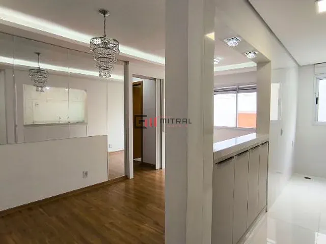 Apartamento com 61m² 2 quartos e 1 banheiro, à venda, no bairro Centro em Cambé