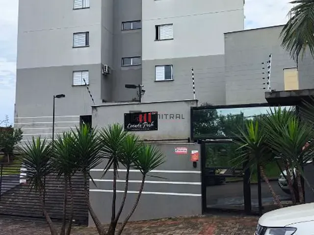 Apartamento com 61m² 2 quartos e 1 banheiro, à venda, no bairro Centro em Cambé