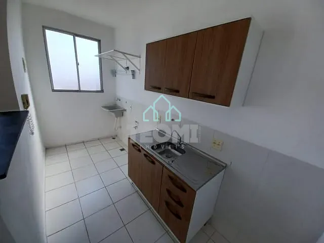 Apartamento 2 quartos e 1 banheiro, para alugar, no bairro Parque São Cristóvão em Taubaté