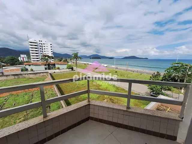 Apartamento com 120m² 3 quartos e 2 banheiros, à venda ou para alugar, no bairro Massaguaçu em Caraguatatuba