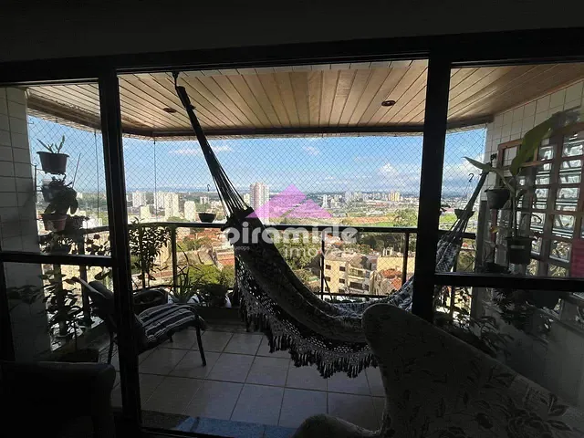 Apartamento 3 quartos e 2 banheiros, à venda, no bairro Vila Ema em São José dos Campos