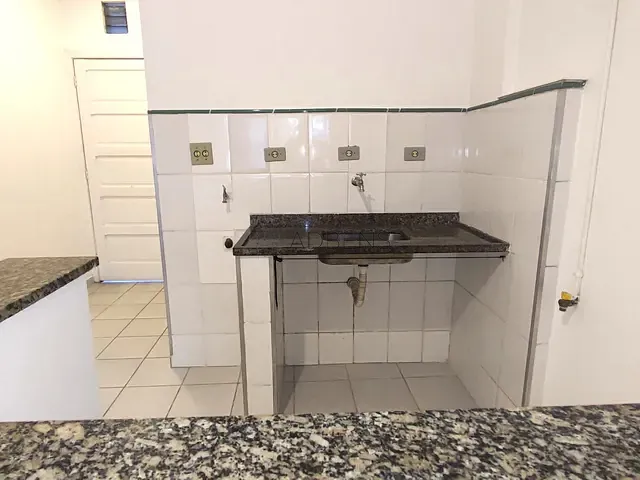 Apartamento 1 quarto e 1 banheiro, para alugar, no bairro Bela Vista em São Paulo