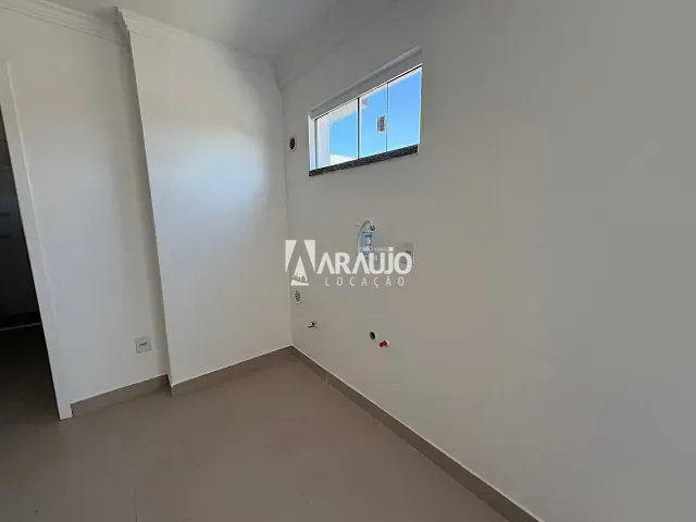 Apartamento 1 quarto e 1 banheiro, para alugar, no bairro Centro em Navegantes