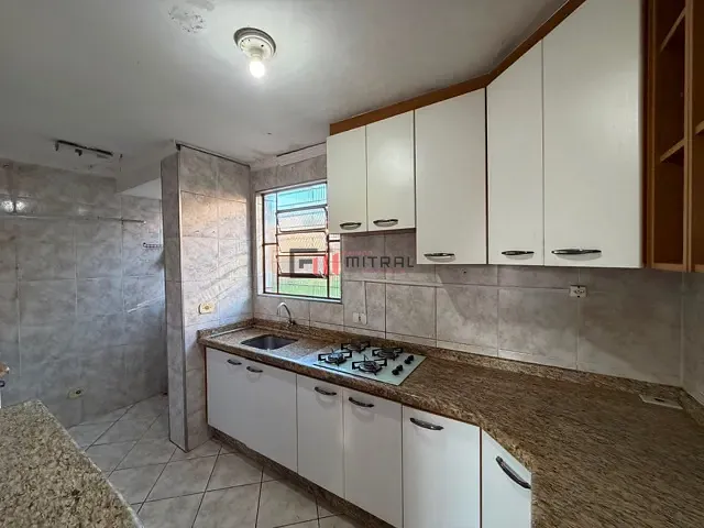 Apartamento 2 quartos e 1 banheiro, à venda, no bairro Jardim Imagawa em Londrina
