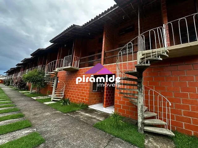 Apartamento 2 quartos e 2 banheiros, à venda, no bairro Maranduba em Ubatuba