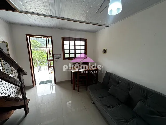 Apartamento 2 quartos e 2 banheiros, à venda, no bairro Maranduba em Ubatuba