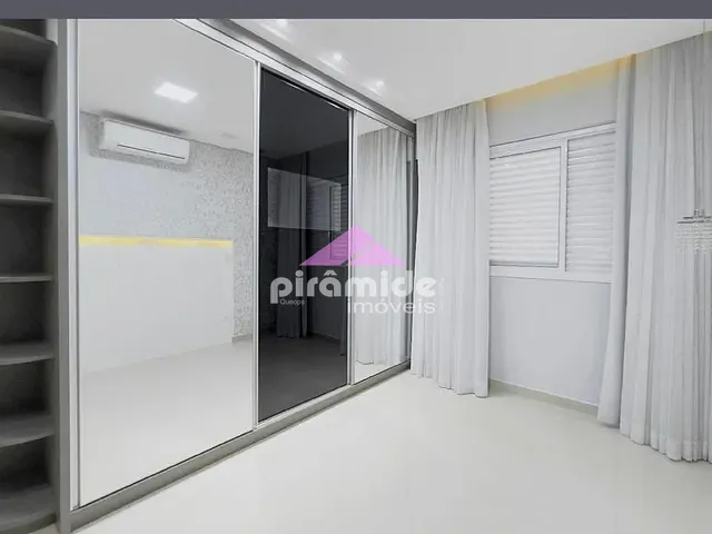 Apartamento 2 quartos e 2 banheiros, à venda, no bairro Jardim das Indústrias em São José dos Campos