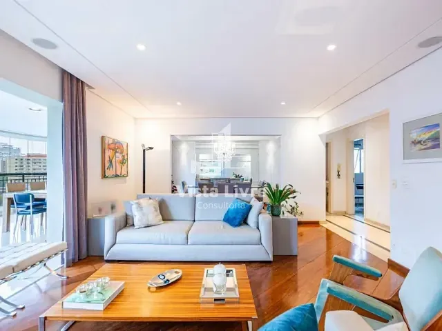 Apartamento com 240m² 3 quartos e 5 banheiros, à venda, no bairro Santa Cecília em São Paulo