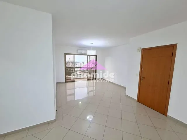 Apartamento com 142m² 4 quartos e 3 banheiros, para alugar, no bairro Jardim Aquárius em São José dos Campos