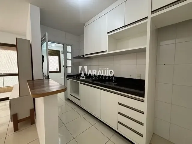 Apartamento 2 quartos e 1 banheiro, para alugar, no bairro Centro em Itajaí