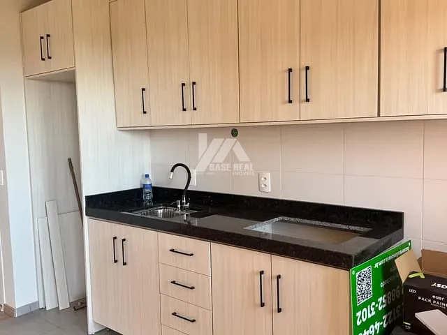 Apartamento 2 quartos e 2 banheiros, à venda ou para alugar, no bairro Batel em Guarapuava