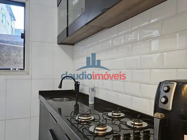 Apartamento com 63m² 2 quartos e 1 banheiro, à venda, no bairro Vila Orlandelia em Barra Mansa