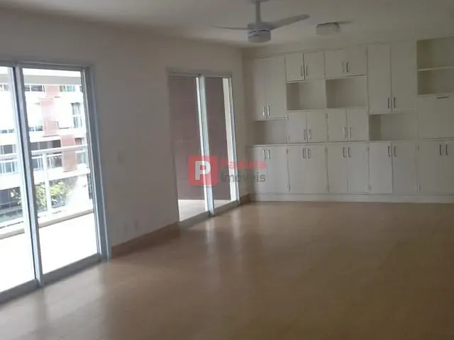 Apartamento com 186m² 3 quartos e 3 banheiros, para alugar, no bairro Chácara Santo Antônio (Zona Sul) em São Paulo