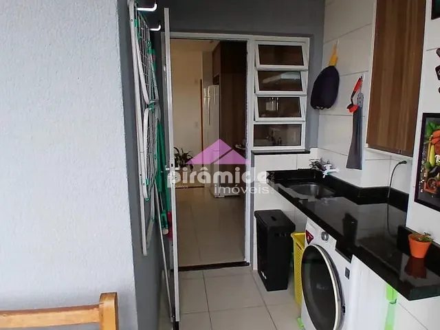 Apartamento 2 quartos e 2 banheiros, à venda, no bairro Jardim Oriente em São José dos Campos