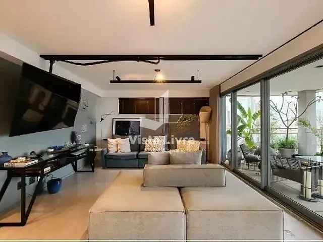 Apartamento com 209m² 2 quartos e 2 banheiros, à venda, no bairro Vila Madalena em São Paulo