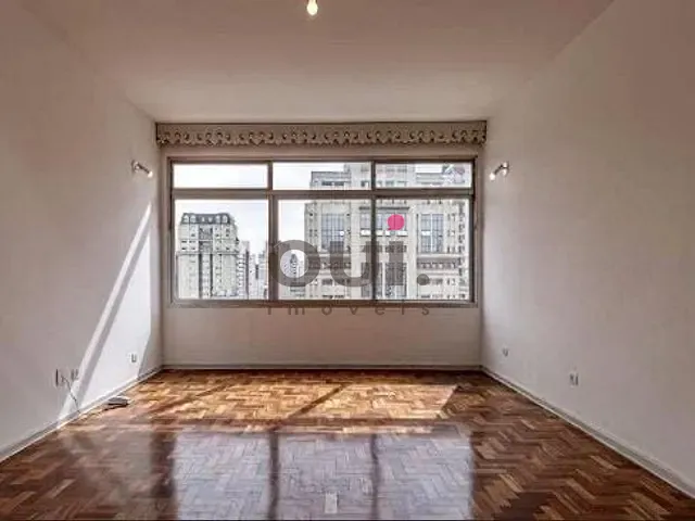 Apartamento 3 quartos e 3 banheiros, à venda, no bairro Vila Nova Conceição em São Paulo