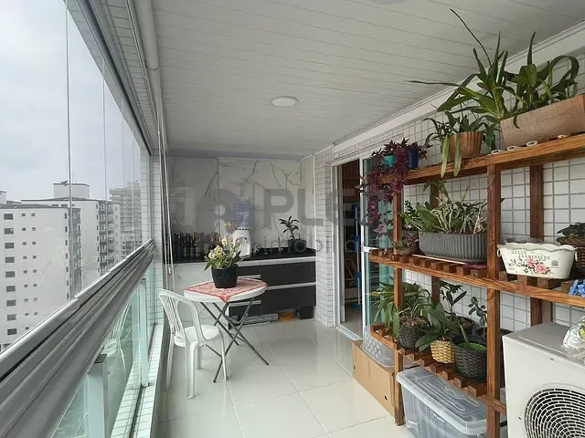 Apartamento 2 quartos e 2 banheiros, à venda, no bairro Ocian em Praia Grande