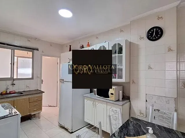 Apartamento 2 quartos e 2 banheiros, à venda, no bairro Aviação em Praia Grande