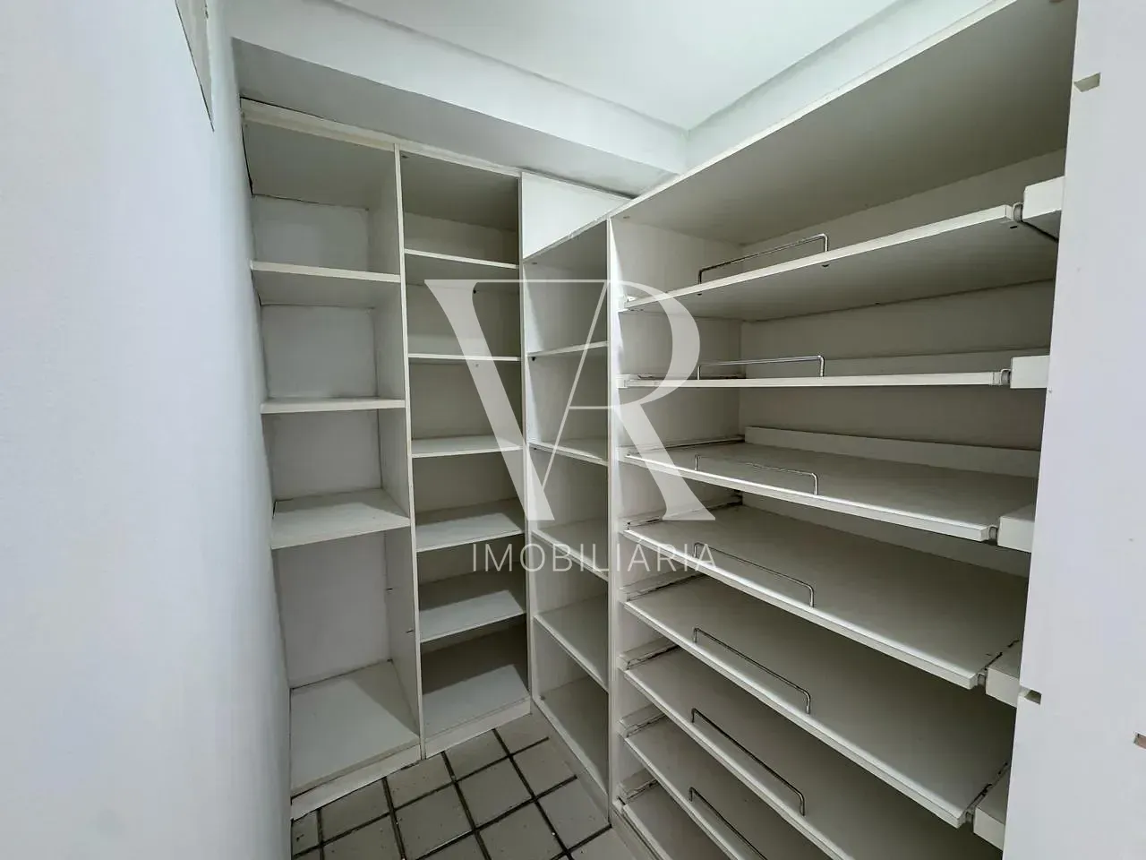 Apartamento, 3 quartos, 232 m² - Foto 25