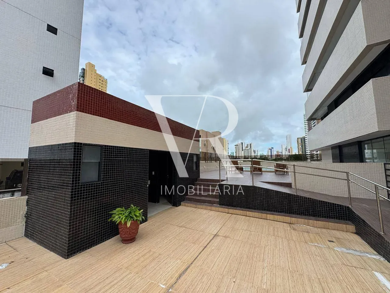 Apartamento, 3 quartos, 232 m² - Foto 3