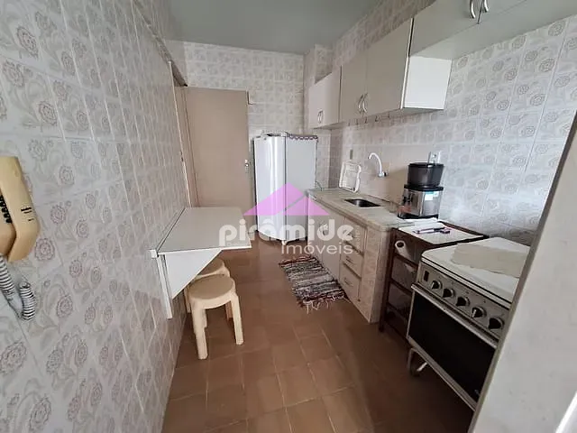 Apartamento com 78m² 1 quarto e 1 banheiro, para alugar, no bairro Centro em Caraguatatuba
