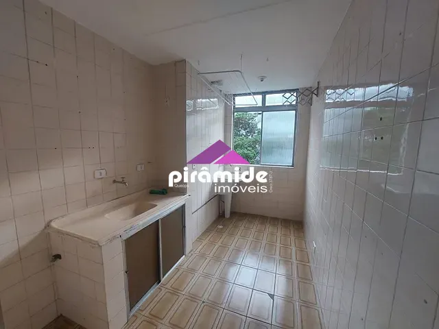 Apartamento 2 quartos e 1 banheiro, à venda, no bairro Vila Industrial em São José dos Campos