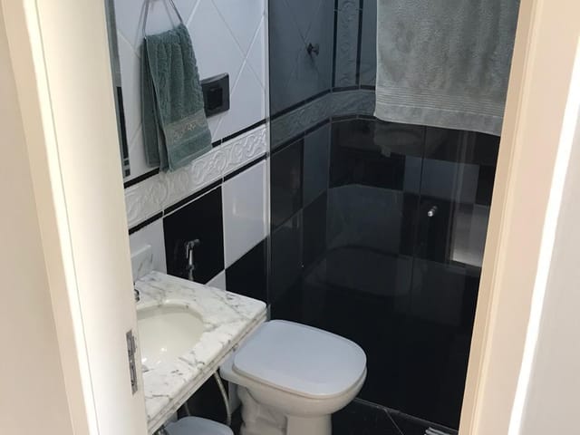 Apartamento 2 quartos e 2 banheiros, à venda, no bairro Parque Califórnia em Campos dos Goytacazes