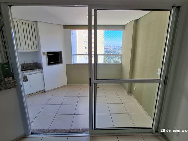 Apartamento com 127m² 3 quartos e 2 banheiros, para alugar, no bairro Gleba Palhano em Londrina