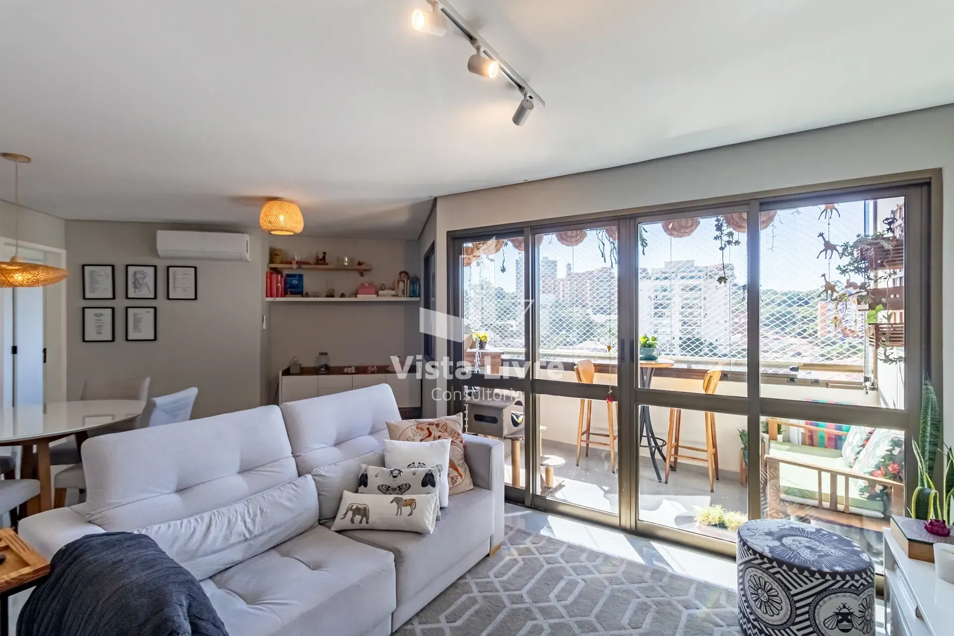 Apartamento, 3 quartos, 100 m² - Foto 2