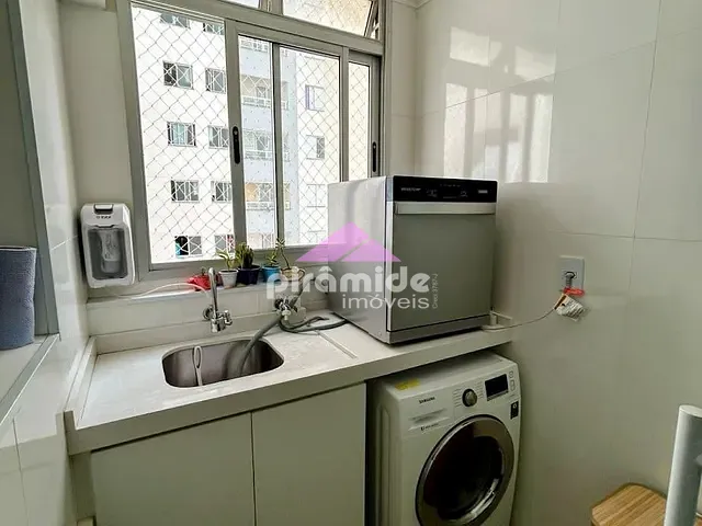Apartamento 3 quartos e 2 banheiros, à venda, no bairro Parque Industrial em São José dos Campos