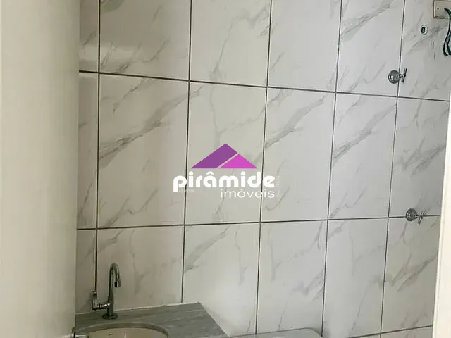 Apartamento 2 quartos e 2 banheiros, à venda, no bairro Conjunto Residencial Trinta e Um de Março em São José dos Campos