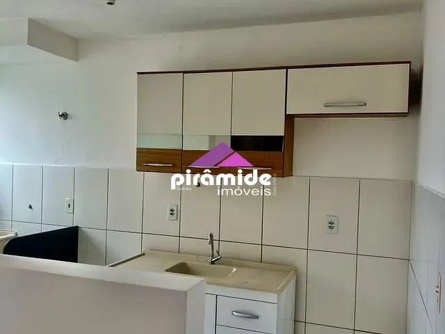 Apartamento 2 quartos e 2 banheiros, à venda, no bairro Conjunto Residencial Trinta e Um de Março em São José dos Campos