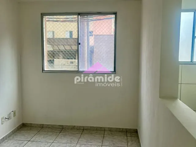 Apartamento 2 quartos e 2 banheiros, à venda, no bairro Conjunto Residencial Trinta e Um de Março em São José dos Campos
