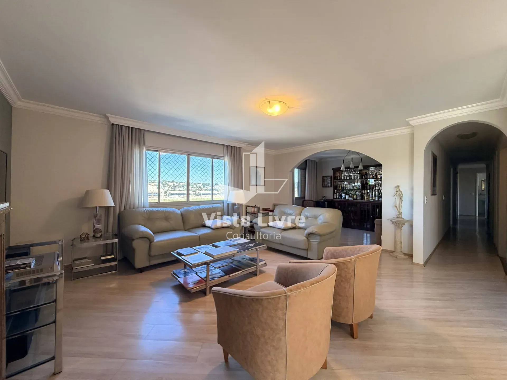 Apartamento, 4 quartos, 200 m² - Foto 1