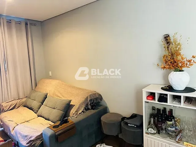 Apartamento com 50m² 2 quartos e 1 banheiro, à venda ou para alugar, no bairro Wanel Ville em Sorocaba
