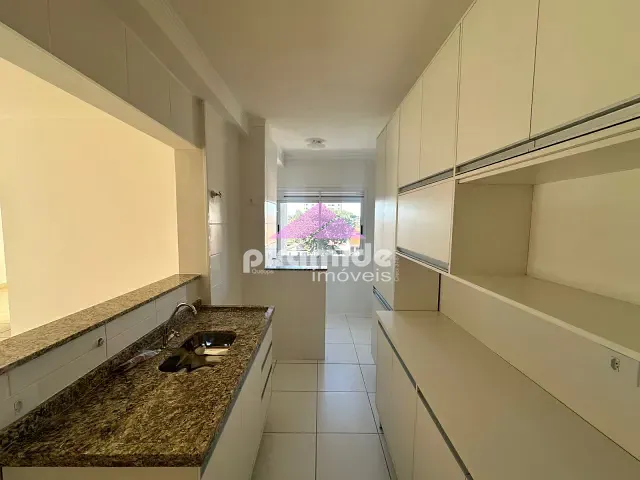 Apartamento 2 quartos e 1 banheiro, para alugar, no bairro Jardim Satélite em São José dos Campos