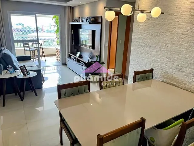 Apartamento 2 quartos e 2 banheiros, à venda, no bairro Parque Industrial em São José dos Campos