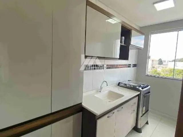Apartamento 2 quartos e 1 banheiro, para alugar, no bairro Uvaranas em Ponta Grossa