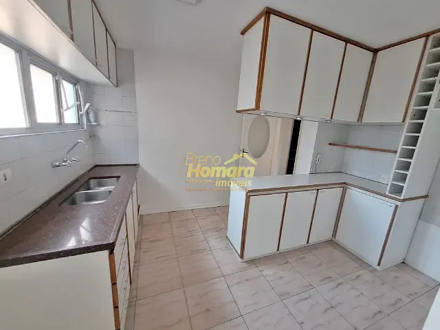 Apartamento 3 quartos e 2 banheiros, para alugar, no bairro Higienópolis em São Paulo