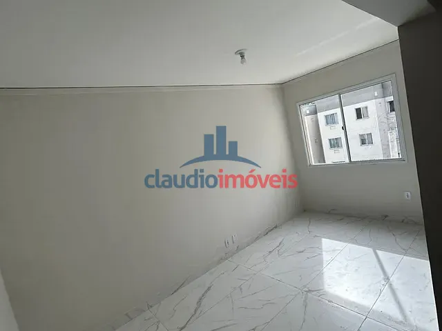 Apartamento 2 quartos e 1 banheiro, para alugar, no bairro Retiro em Volta Redonda