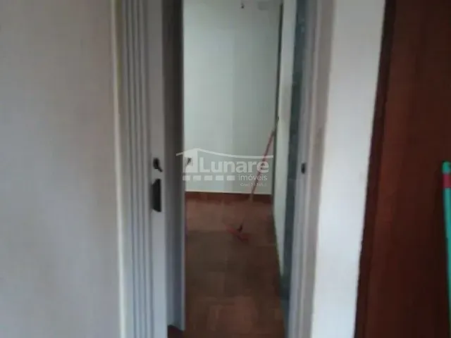 Apartamento 2 quartos e 1 banheiro, à venda, no bairro Jardim Marica em Mogi das Cruzes