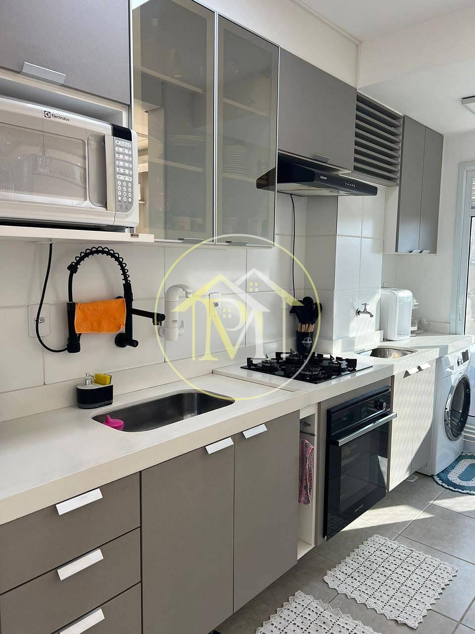 Apartamento à venda com 2 quartos, 57m² - Foto 2