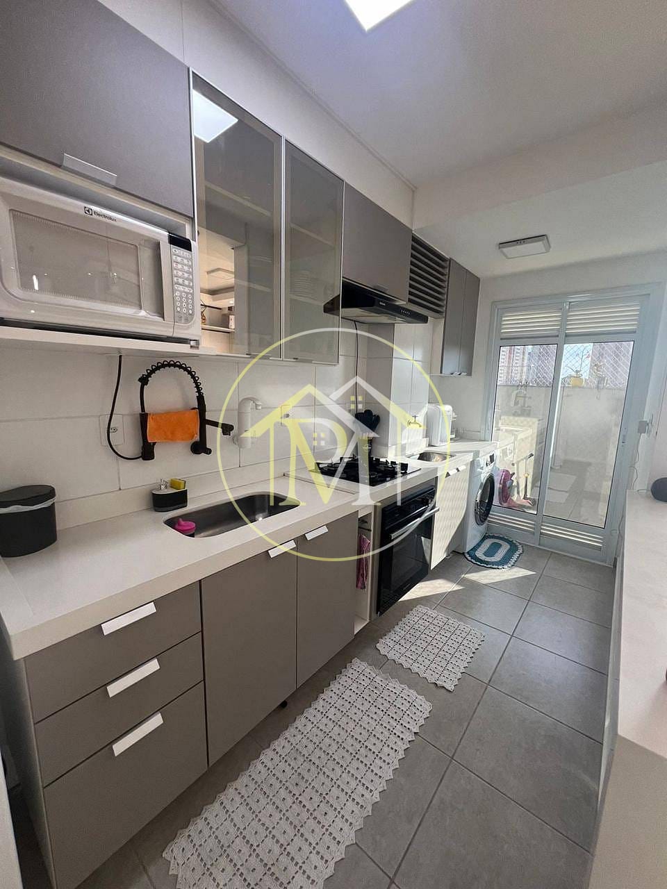 Apartamento à venda com 2 quartos, 57m² - Foto 13