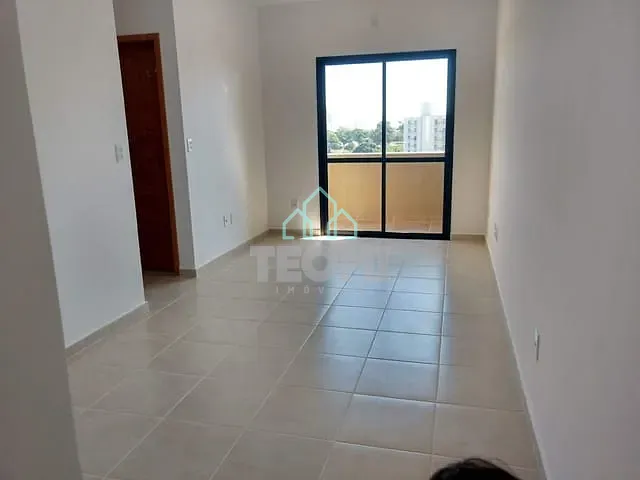 Apartamento 2 quartos e 1 banheiro, à venda, no bairro Vila São José em Taubaté