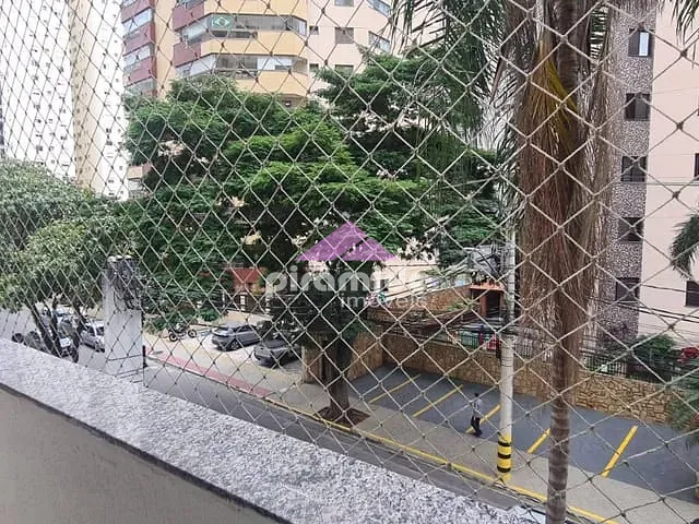 Apartamento 3 quartos e 2 banheiros, para alugar, no bairro Jardim Aquárius em São José dos Campos