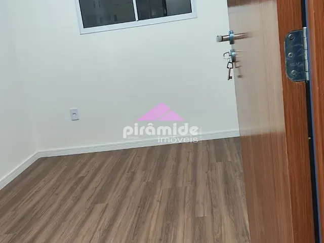 Apartamento 2 quartos e 1 banheiro, para alugar, no bairro Parque dos Ipês em São José dos Campos